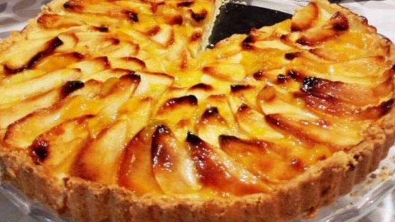 Tarte Aux Pommes Avec Crème Pâtissière Un Délice Incontournable Recette Facile