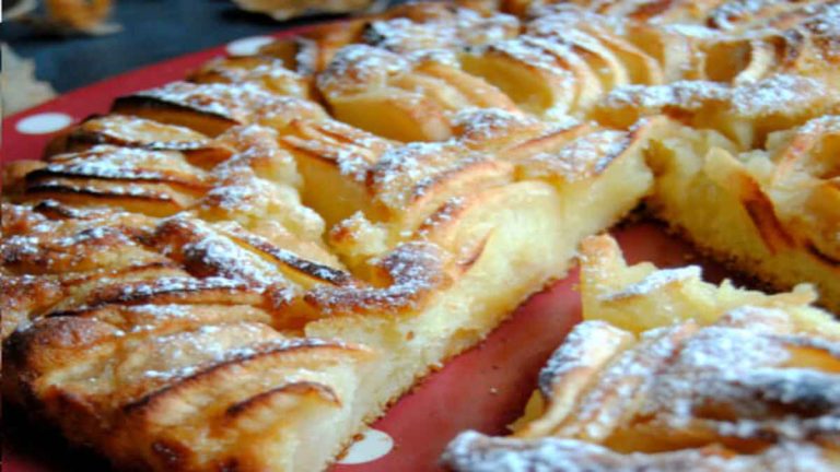 Tarte Suisse Aux Pommes Irr Sistible Et Tr S Facile R Aliser Recette Facile